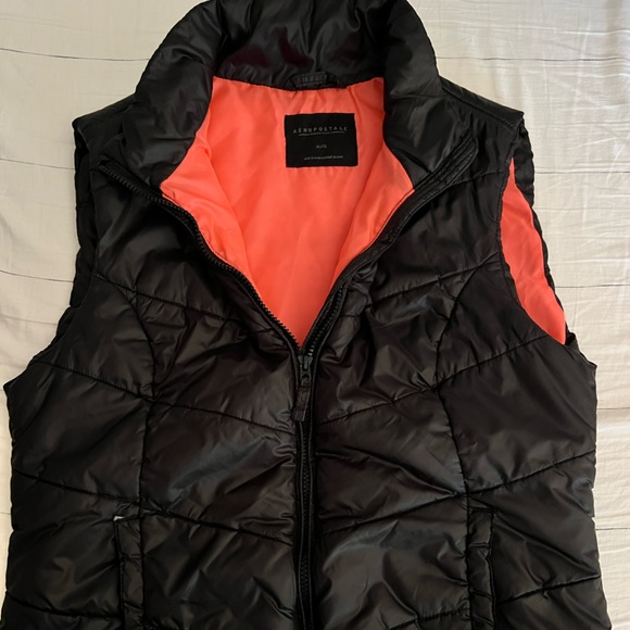 Aeropostale Vest - Picture 1 of 2